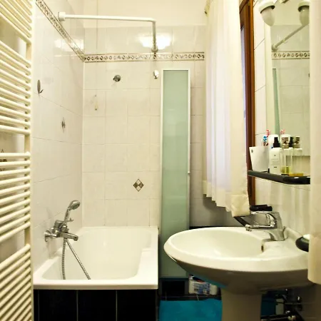 - Grande Ed Elegante In San Marco Apartamento *