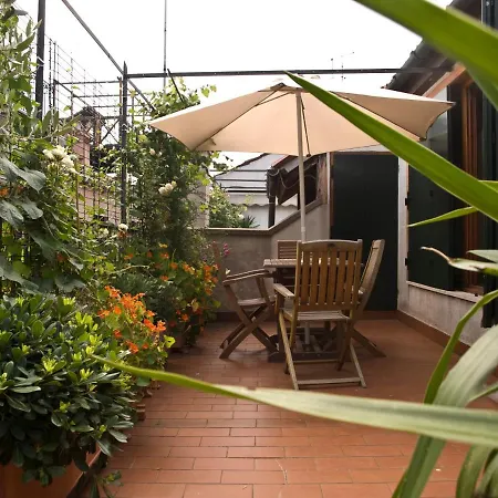 - Grande Ed Elegante In San Marco Apartamento
